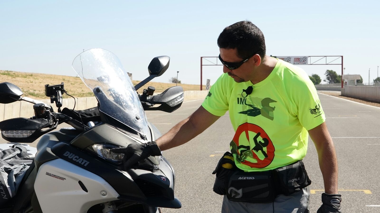 Supermedidas de la DGT por que mueren motoristas… Se acerca la hora… ¡se perdió el norte!