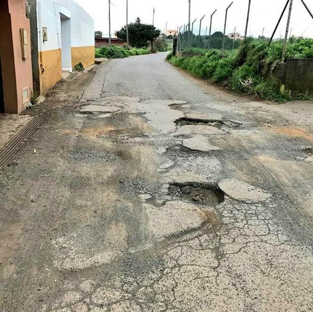 Firme en mal estado y de alto riesgo