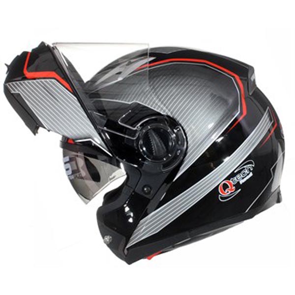 Casco y guantes peligrosos