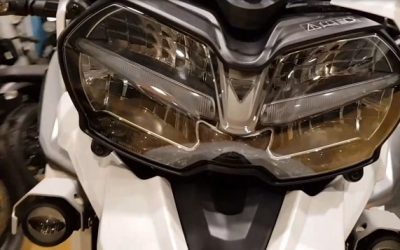 Mañana hablamos de motos… y un secreto.