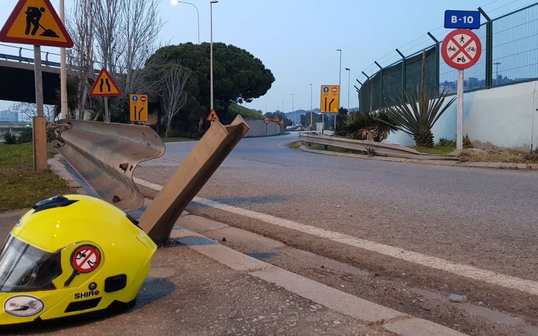 Guardarrail ilegal, denunciada la B-10