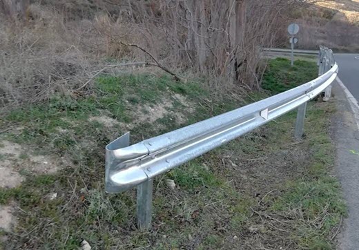 Denunciada: Chapuza peligrosa en guardarrail