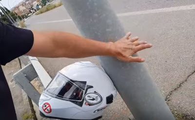 ¿Puede una farola amputar una pierna?