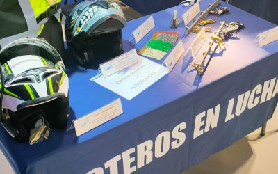 Otro día más en Vive la Moto y mañana sábado …..más !!!