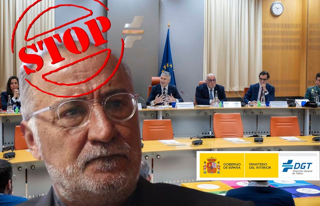 EL DIRECTOR GENERAL DE TRÁFICO PERE NAVARRO DEBE SER CESADO